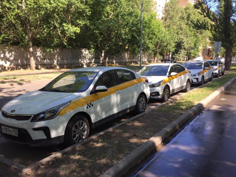 Модели машин для Яндекс такси